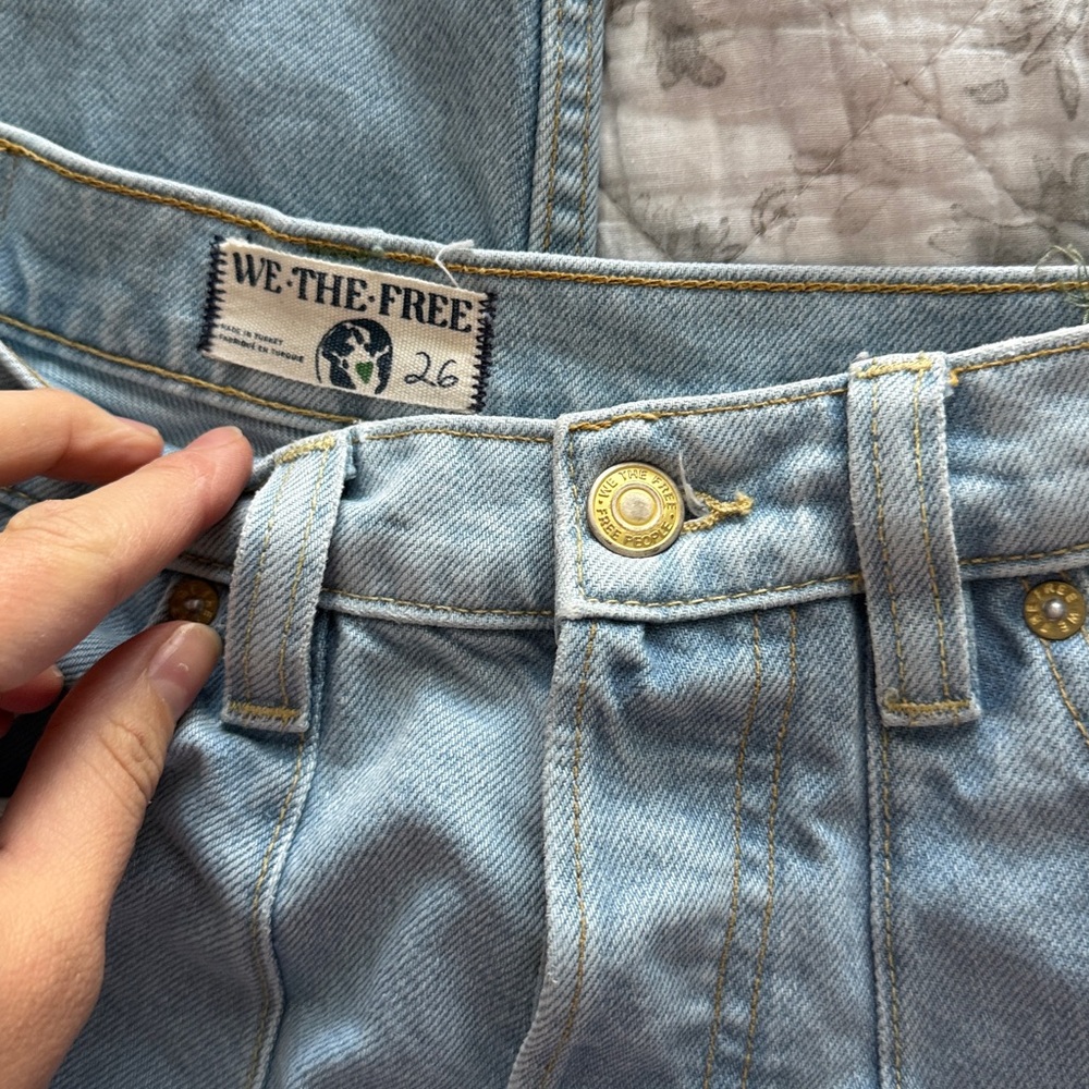 EUC We The Free A New Day Jeans 26 - Picture 6 of 10